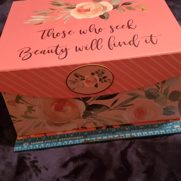 New Storage, keepsake boxes. - Picture 2 of 7